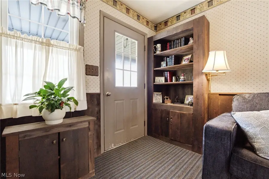 6792 Glenview Road, Mayfield, OH 44143 - #3