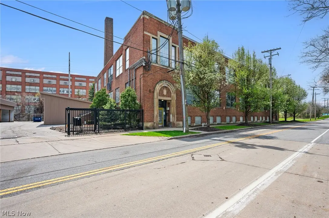 8205 Franklin Boulevard #3, Cleveland, OH 44102 - #1