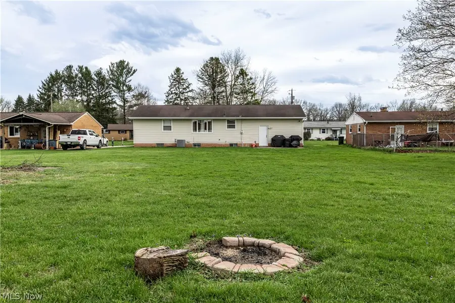 235 32nd Sw Street, Canton, OH 44706 - #3