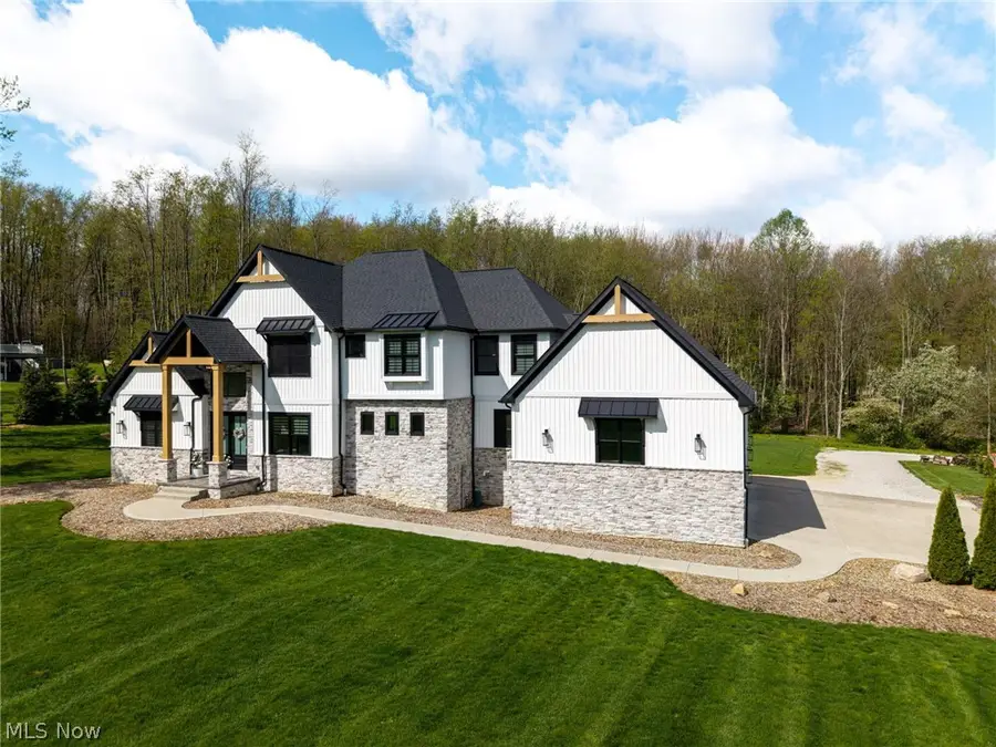 1370 Fixler Road, Wadsworth, OH 44281 - #2