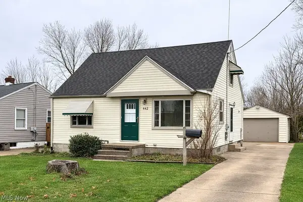 442 10th Street, Struthers, OH 44471