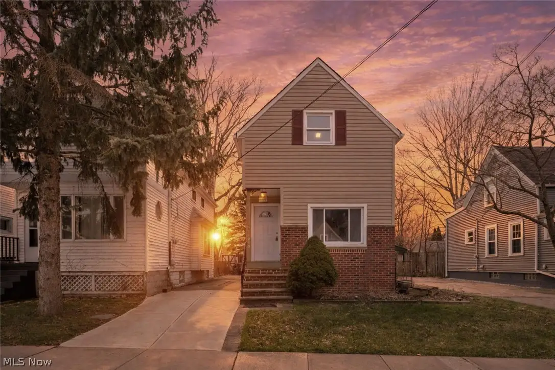 11915 Franklin Boulevard, Lakewood, OH 44107 - #1