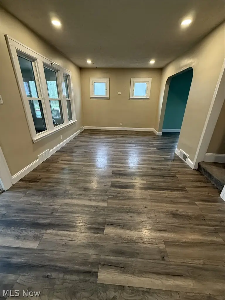 2120 Newton Street, Akron, OH 44305 - #3