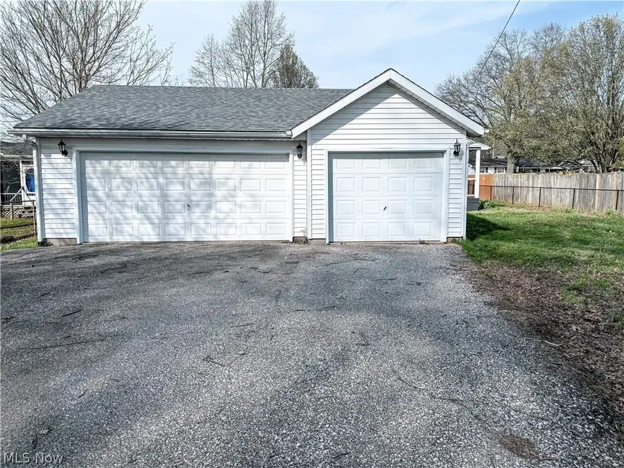 1312 12th Street, Vienna, WV 26105 - #2