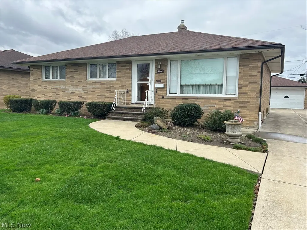 4716 Forest Edge Drive, Brooklyn, OH 44144 - #1