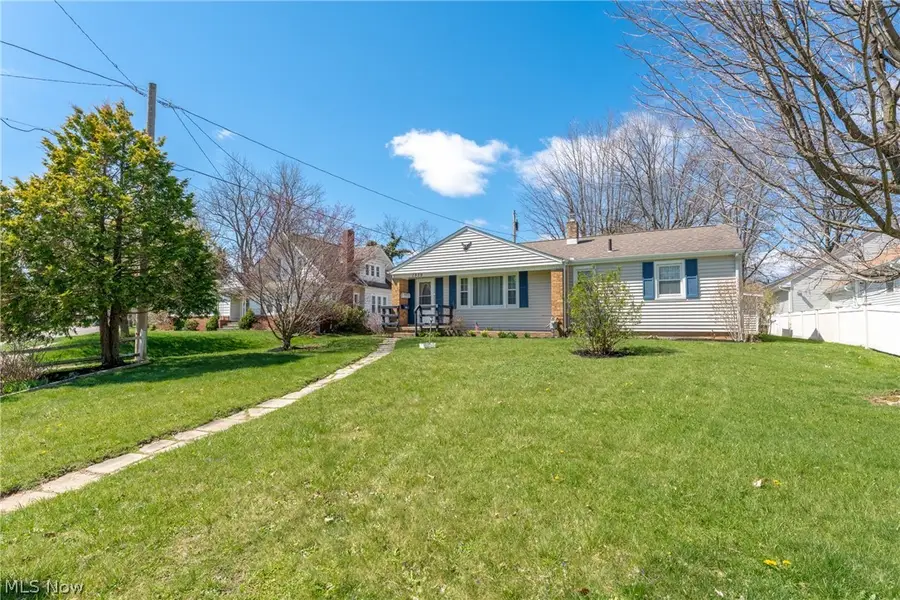 1539 Parkway Boulevard, Alliance, OH 44601 - #3