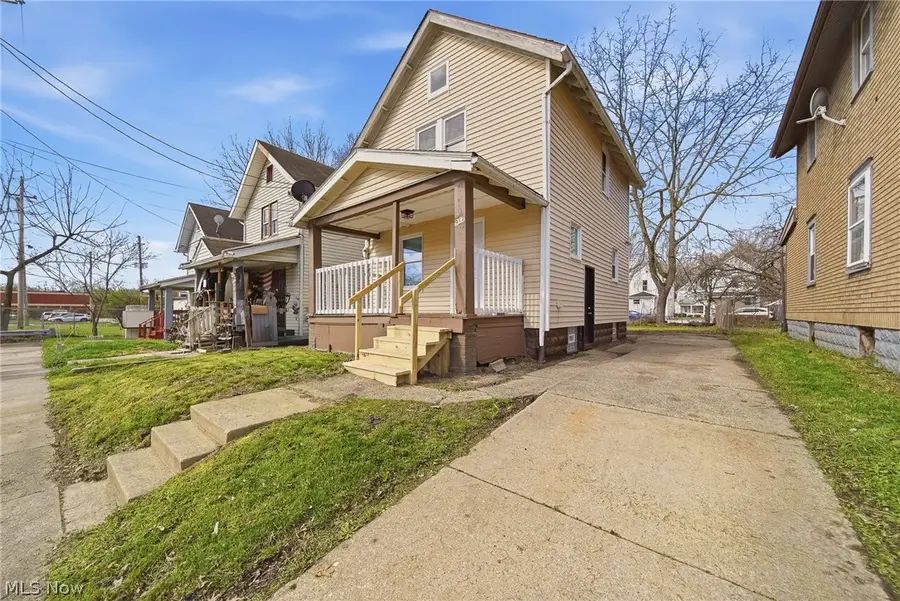 912 Ashland Avenue, Akron, OH 44311 - #2