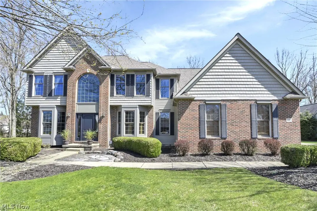 607 Parkside Drive, Avon Lake, OH 44012 - #1