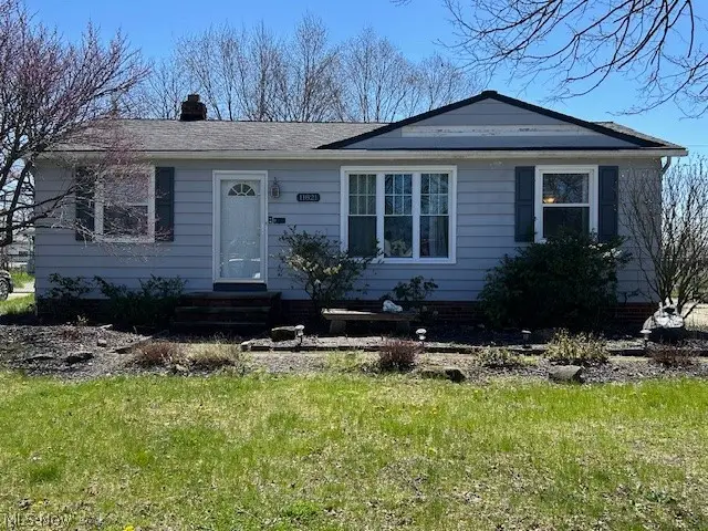 11821 Ronald Drive, Parma, OH 44130 - #1