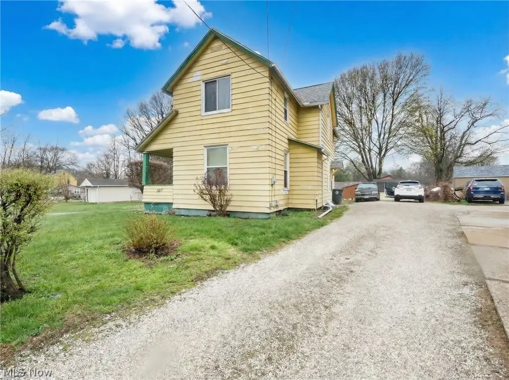 307 E Glenwood Avenue, Akron, OH 44310 - #1