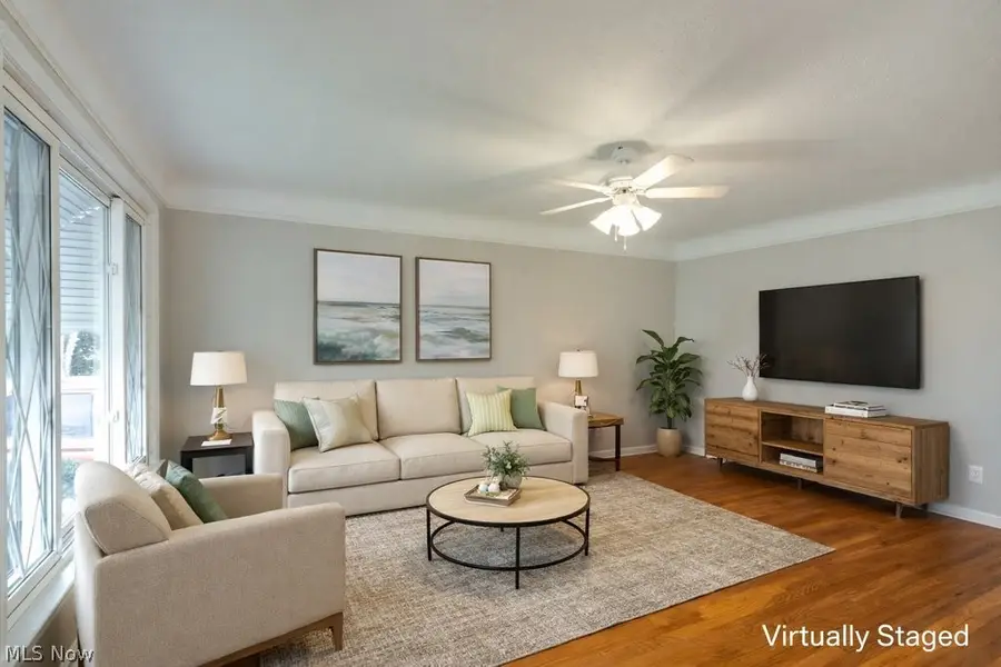 8208 Wainstead Drive, Parma, OH 44129 - #3