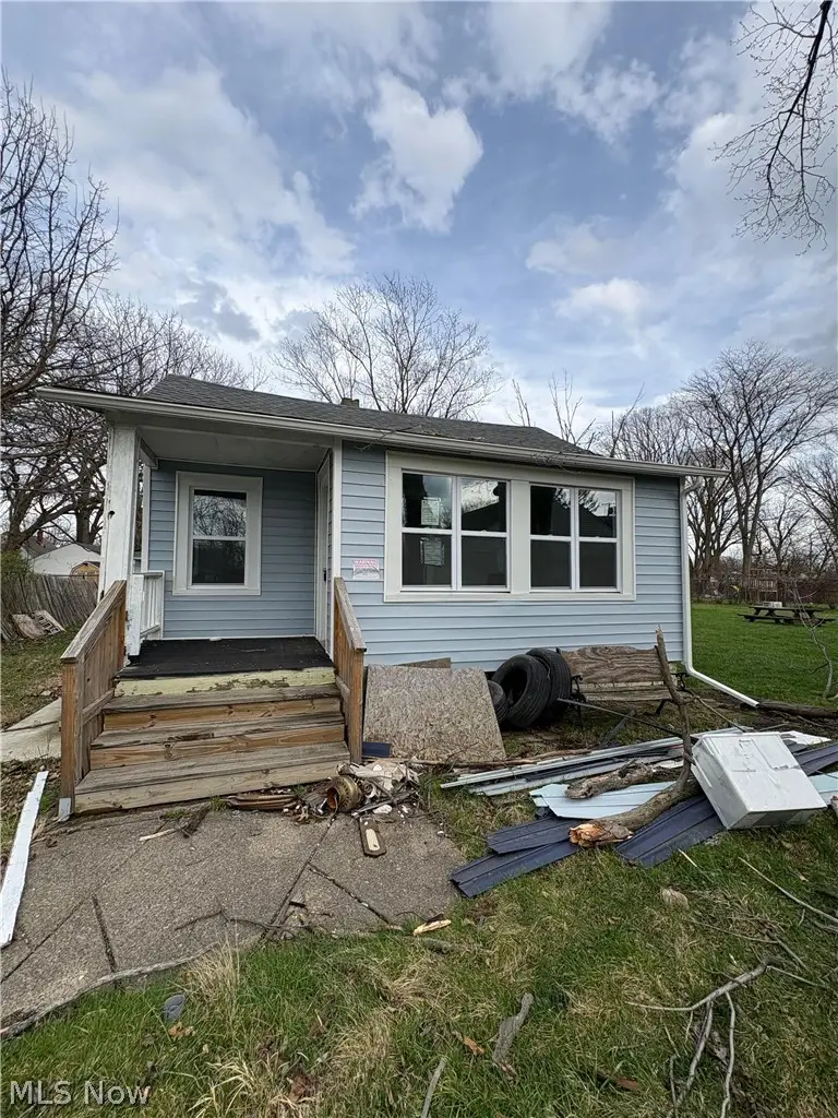 4535 W 157th Street, Cleveland, OH 44135 - #3