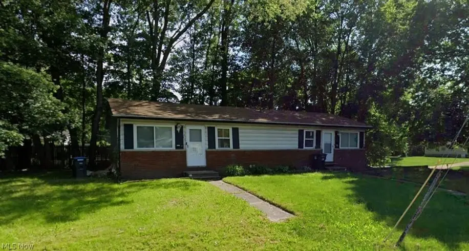 1382 Bellevue Avenue, Akron, OH 44320 - #1