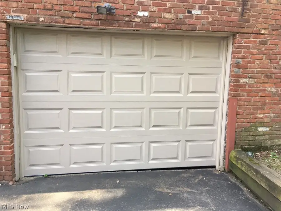 2638 Fenwick Road, University Heights, OH 44118 - #2