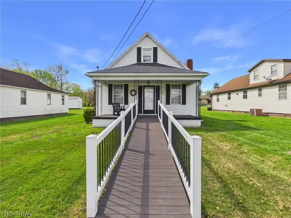 90 S Third Street, Parkersburg, WV 26101