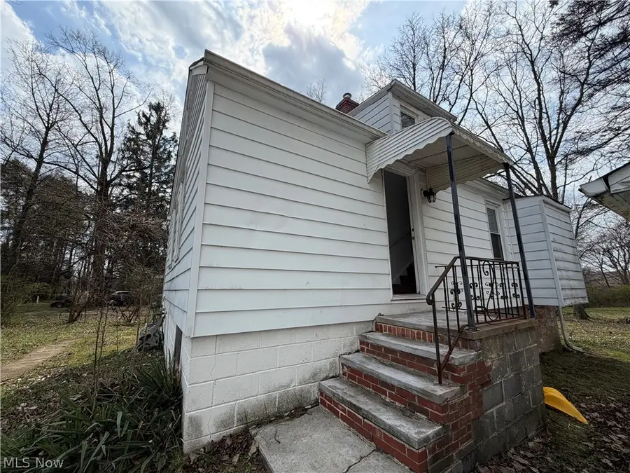 7222 Wright Avenue, Oakwood, OH 44146 - #3