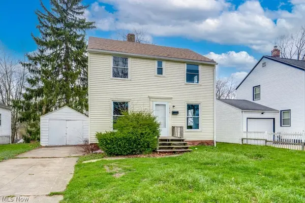 1090 Greenwood Avenue, Akron, OH 44320