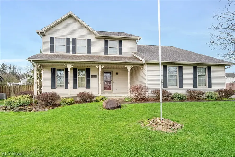 6369 Ridgeview Avenue, Austintown, OH 44515 - #2