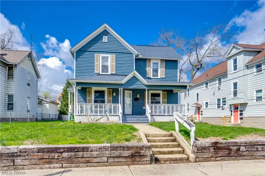 242 5th Nw Street, Barberton, OH 44203 - #2