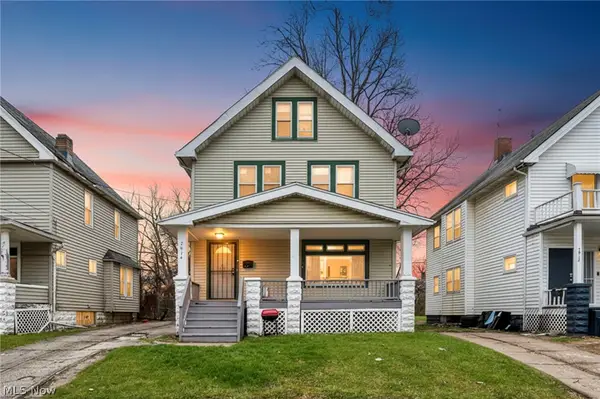 7914 Dorver Avenue, Cleveland, OH 44105