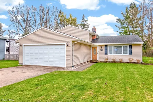 3802 Bramblewood Drive, Brunswick, OH 44212