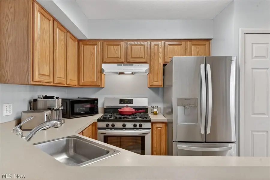 6721 Woodruff Court, Cleveland, OH 44130 - #3