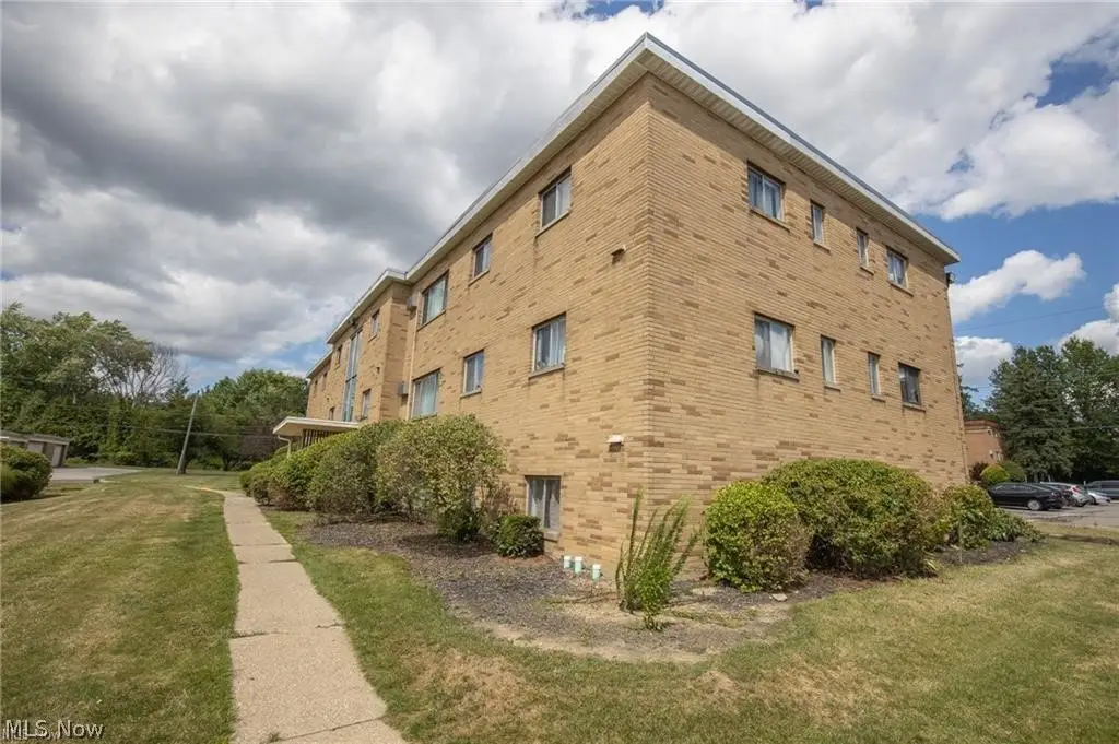 5200 Royalton Road #C4, North Royalton, OH 44133 - #1