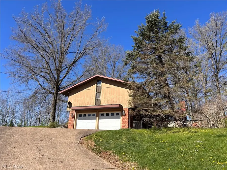105 Colegate Woods Drive, Marietta, OH 45750 - #2