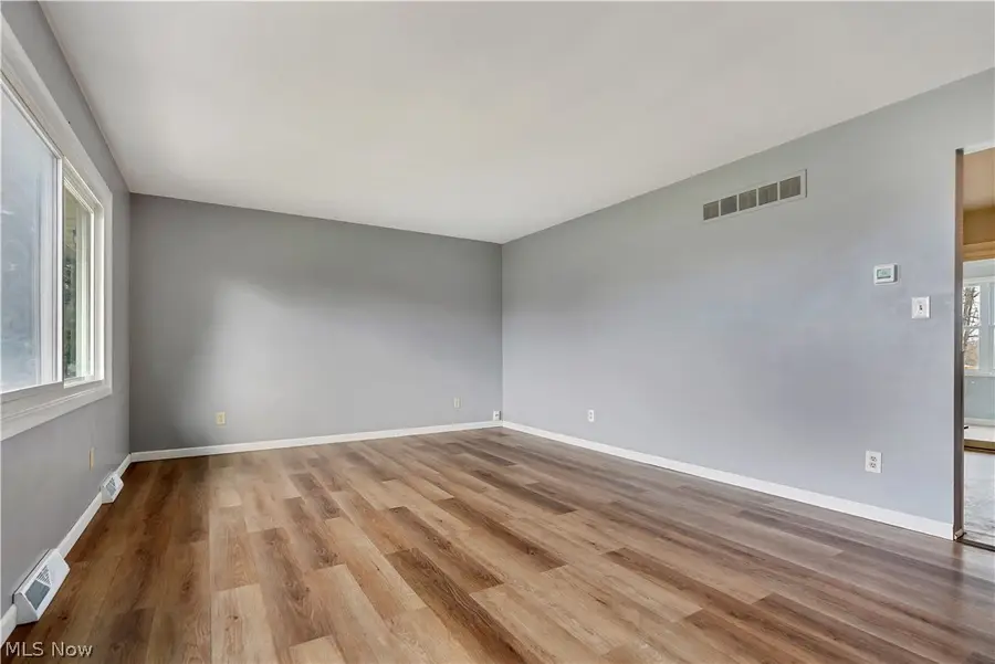 1923 Caroline Avenue, Norton, OH 44203 - #2