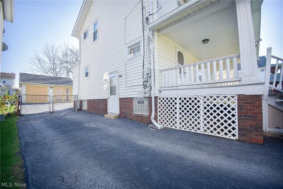 4701 Ardmore Avenue, Cleveland, OH 44144 - #2