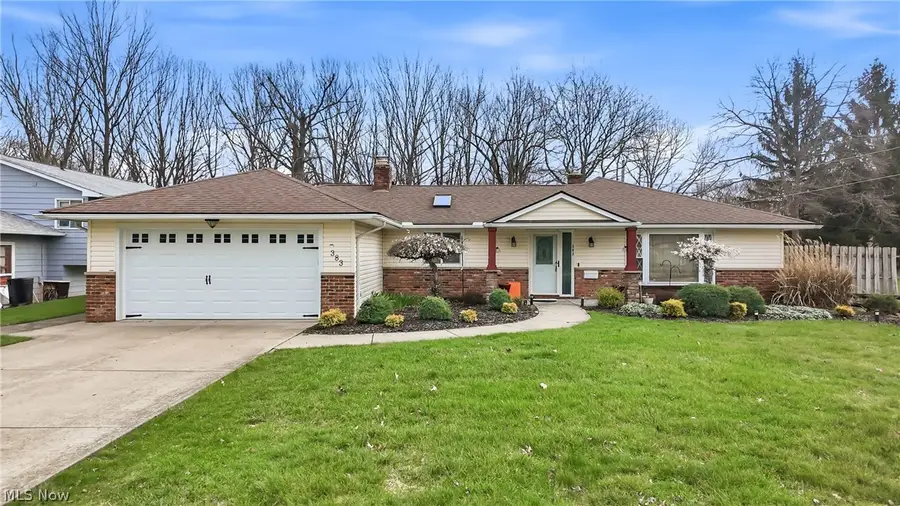 383 Balmoral Drive, Richmond Heights, OH 44143 - #2