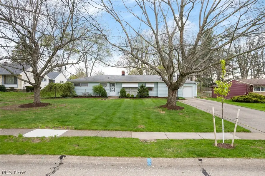 253 Maylawn Avenue, Wadsworth, OH 44281 - #3