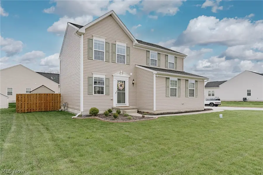 519 N Ashwood Lane, Painesville, OH 44077 - #2