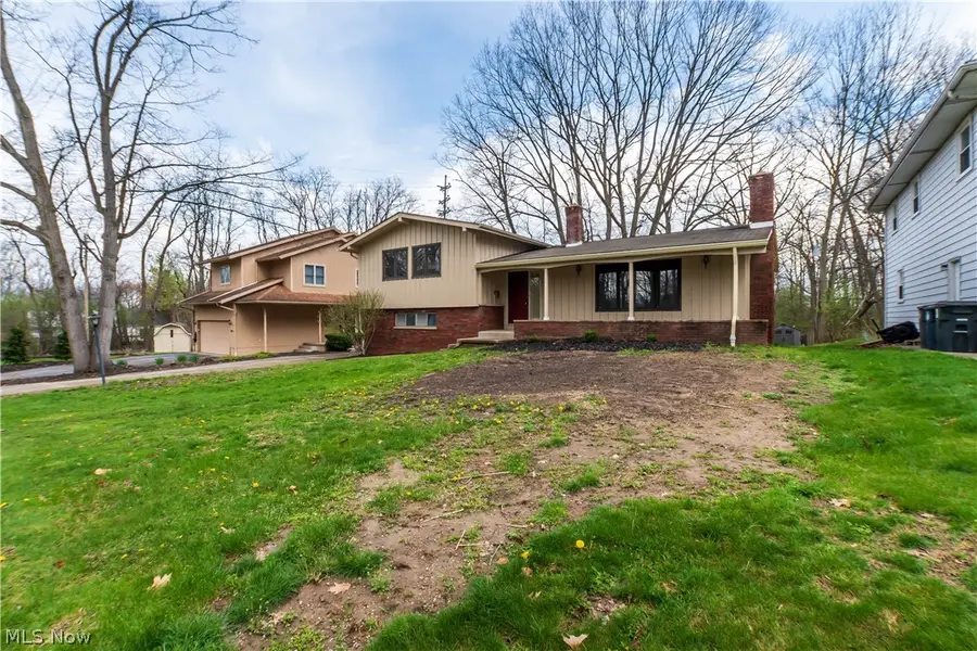 887 Delaware Avenue, Akron, OH 44303 - #2