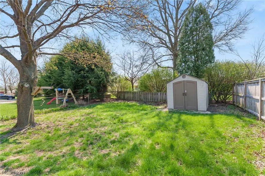 208 Bonnett Sw Street, North Canton, OH 44720 - #3