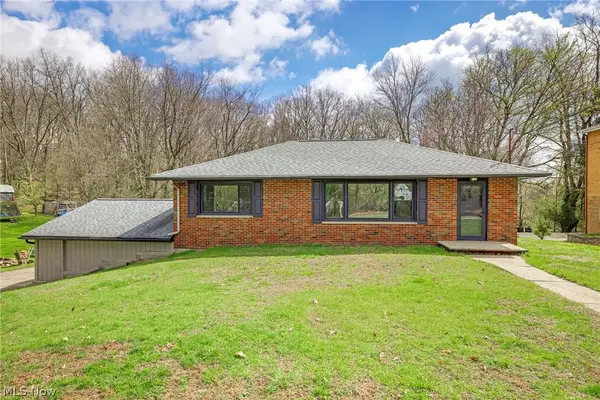 4385 Rex Lake Drive, New Franklin, OH 44319