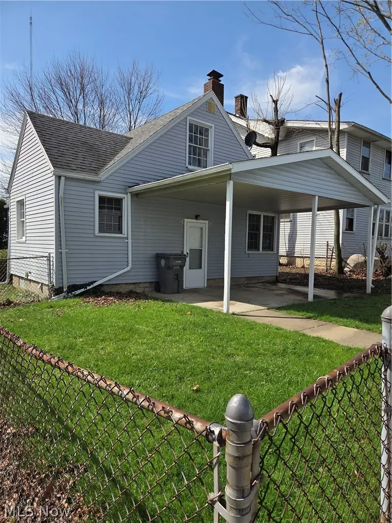 582 Roxbury Avenue, Youngstown, OH 44502 - #2