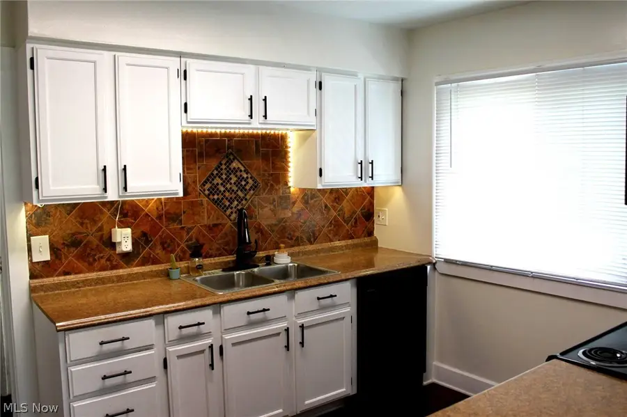 3729 W 128th Street, Cleveland, OH 44111 - #2