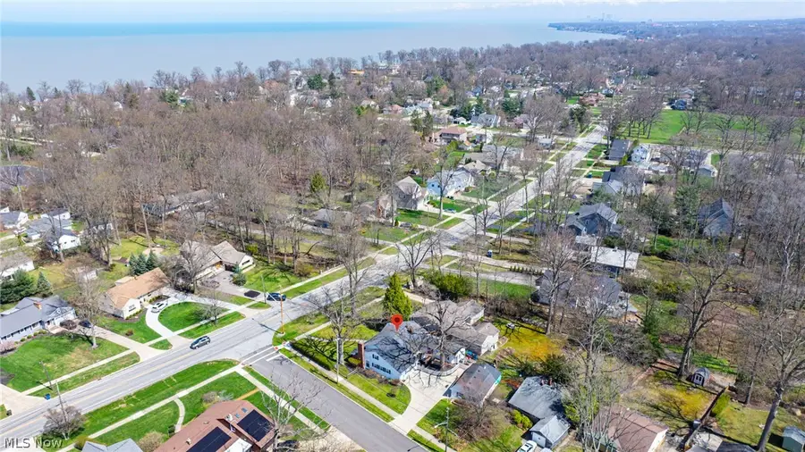 25301 Wolf Road, Bay Village, OH 44140 - #3