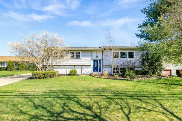 924 E Schaaf Road, Brooklyn Heights, OH 44131