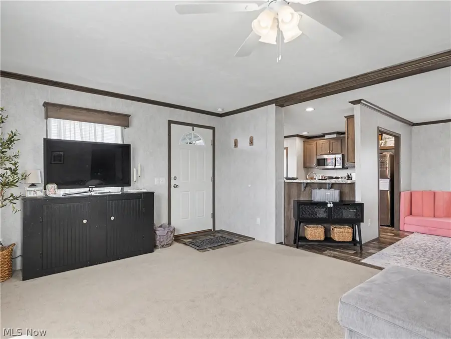 4822 Valley Hills Drive, Ravenna, OH 44266 - #3