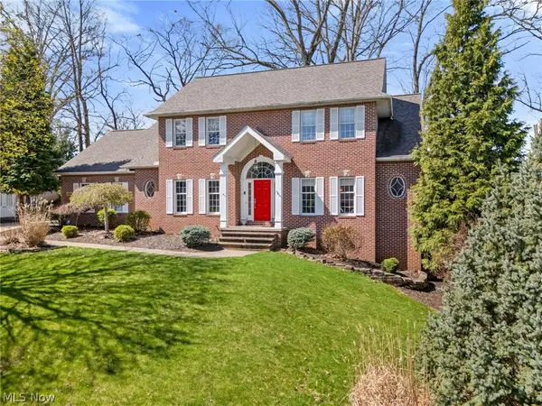 2872 Ironwood Drive, Green, OH 44312