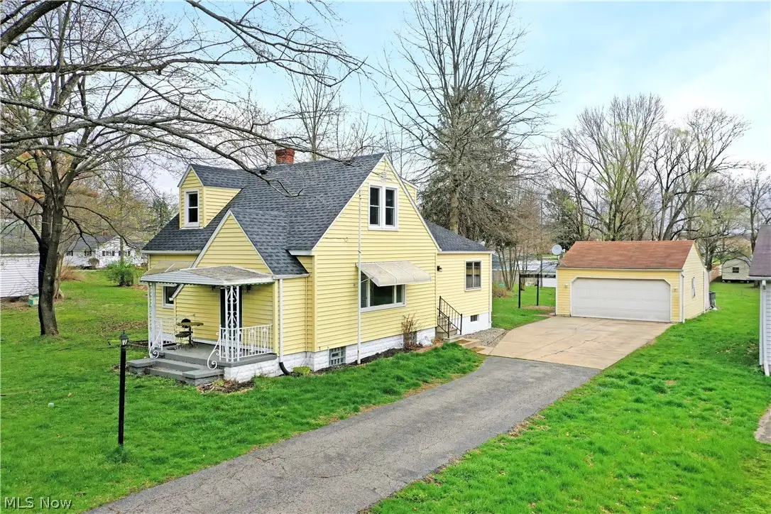 4890 Myrtle Nw Avenue, Warren, OH 44483 - #1