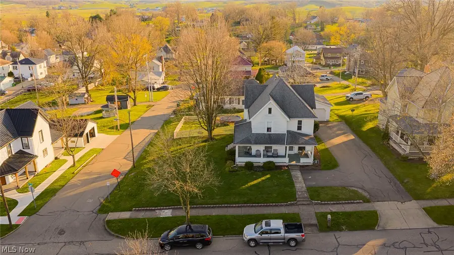 406 W Main Street, Sugarcreek, OH 44681 - #3