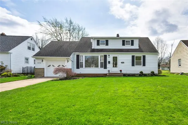 5238 Longton Road, Lyndhurst, OH 44124