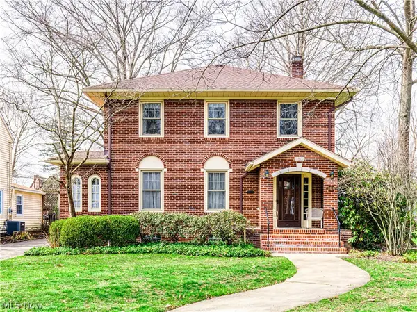 160 Castle Boulevard, Akron, OH 44313