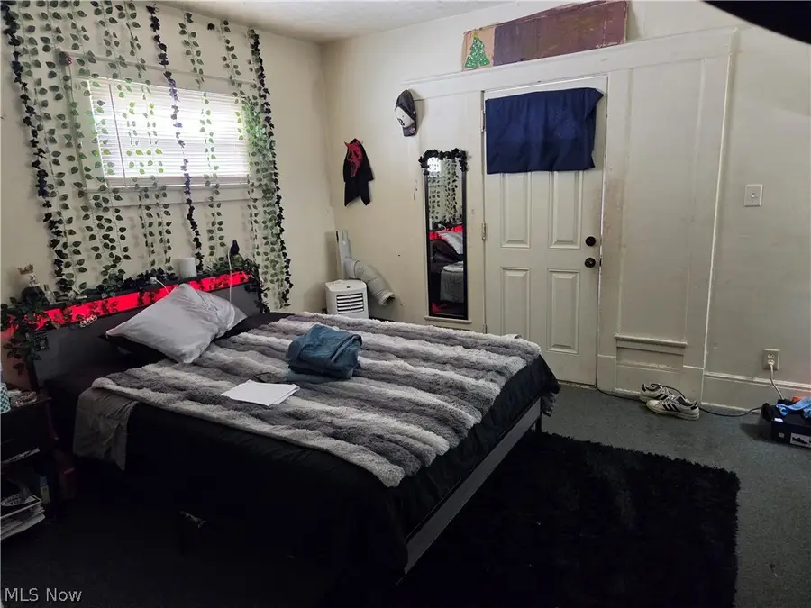 491 5th Street, Struthers, OH 44471 - #3