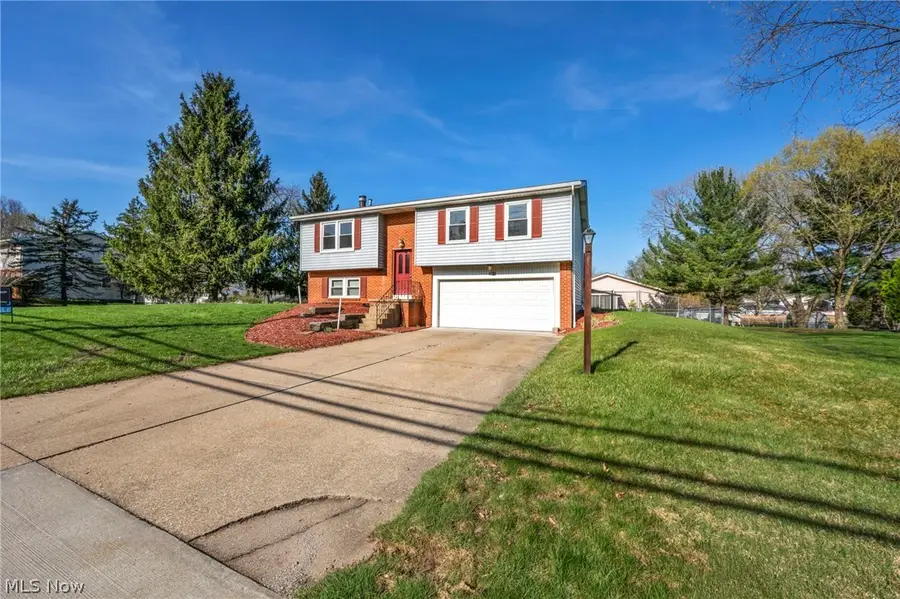 4795 Fishcreek Road, Stow, OH 44224 - #2