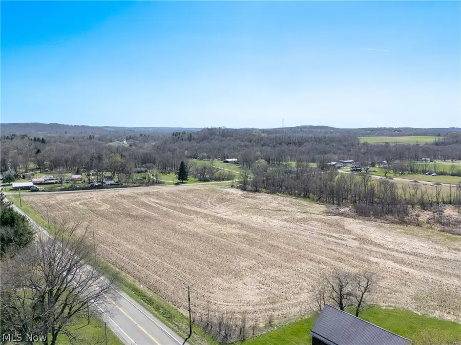 Elson Se Street, Waynesburg, OH 44688 - #2