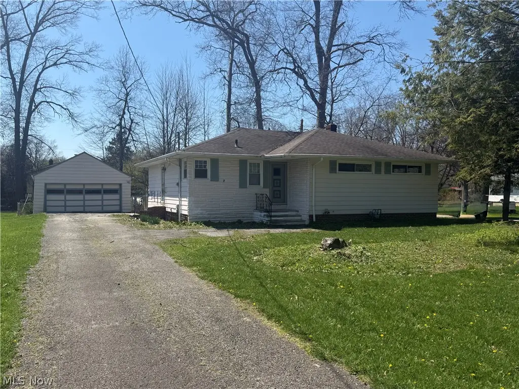 4362 Porter Road, North Olmsted, OH 44070 - #1
